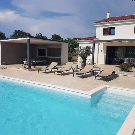 Villa Caprice - Krk Milohnici Екстериор снимка