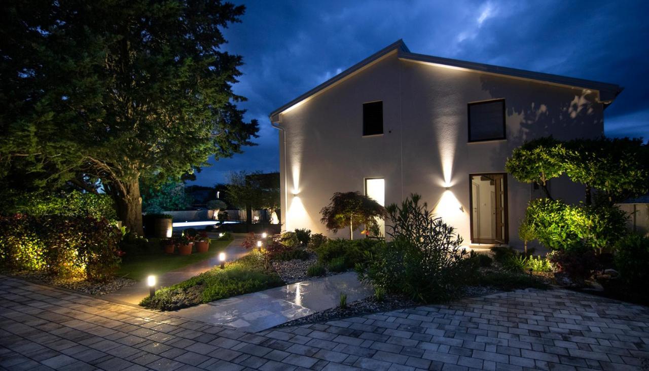 Villa Caprice - Krk Milohnici Екстериор снимка