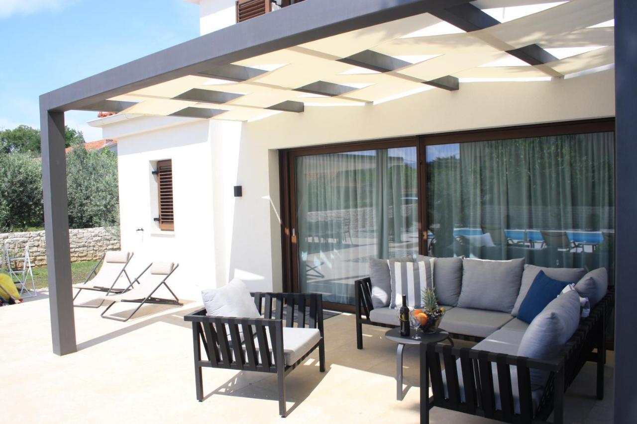 Villa Caprice - Krk Milohnici Екстериор снимка