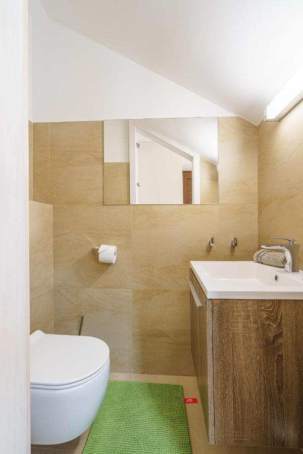 Villa Caprice - Krk Milohnici Екстериор снимка