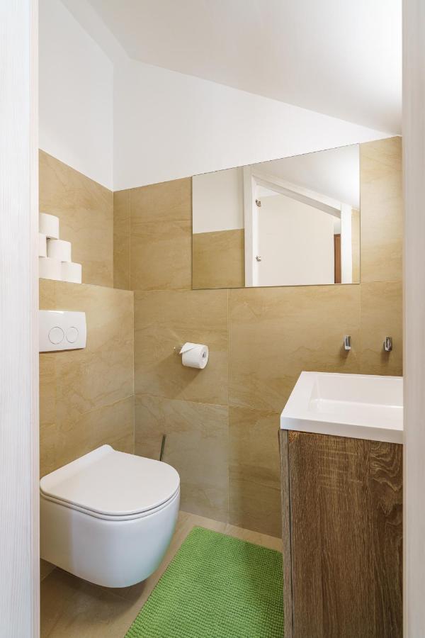 Villa Caprice - Krk Milohnici Екстериор снимка
